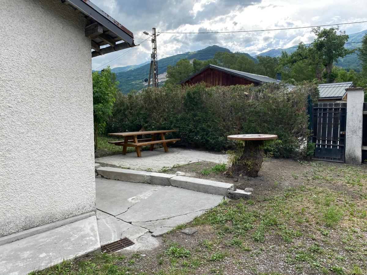 Villa Black Rok Saint-Jean-de-Maurienne Ngoại thất bức ảnh